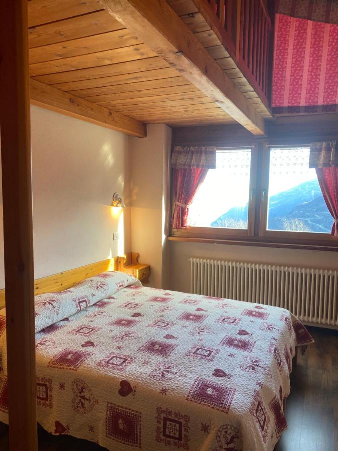 Hotel Le Chemin De La Luge à Hone Extérieur photo